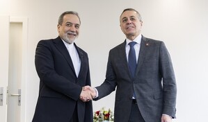 La v&iacute;a de la diplomacia se mantiene abierta tras negociaciones EE. UU. -Ir&aacute;n