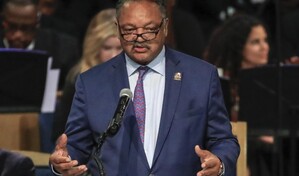 Presidente de la C&aacute;mara Baja de EE. UU. rechaza homenajear a Jesse Jackson en el Capitolio