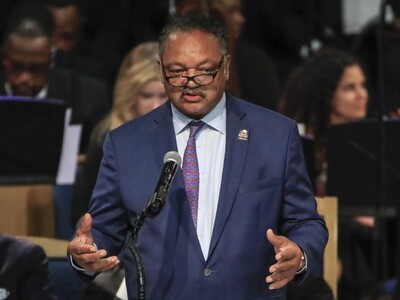 Espaillat destaca el legado de lucha y justicia de Jesse Jackson