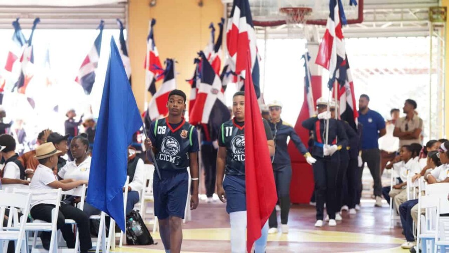 Inician Juegos Escolares Miguel Infante en La Romana