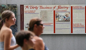 Jueza ordena restaurar exhibici&oacute;n sobre personas esclavizadas por George Washington en Filadelfia