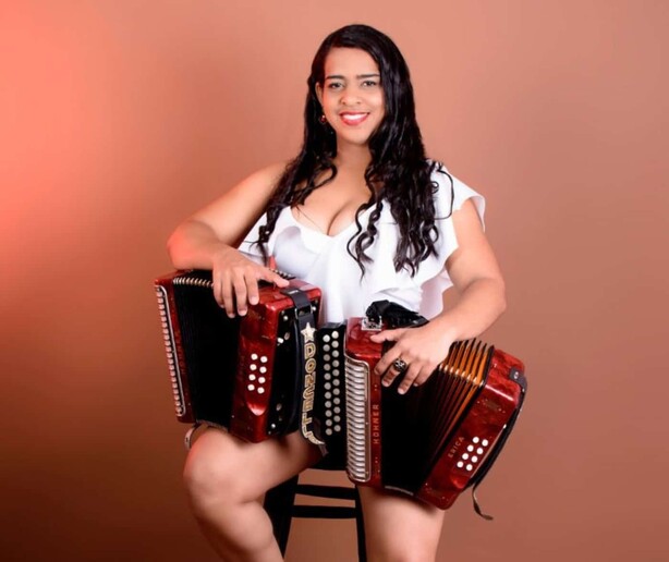 Yokaira Mart&iacute;nez, la doncella del acorde&oacute;n que apuesta por la educaci&oacute;n en la m&uacute;sica t&iacute;pica