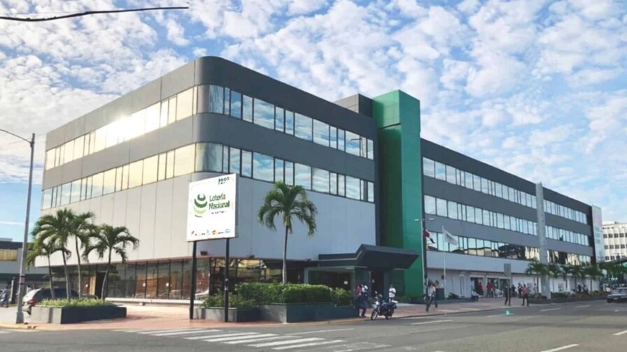 La Lotería Nacional presenta nuevo billete electrónico con premio mayor de RD$25 millones La Lotería Nacional presenta nuevo billete electrónico con premio mayor de RD$25 millones