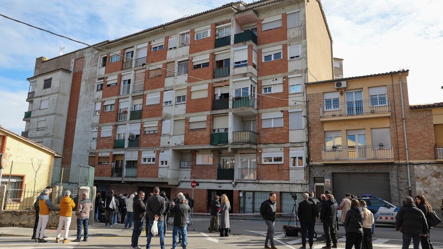 Mueren cinco adolescentes cerca de Barcelona al arder una buhardilla
