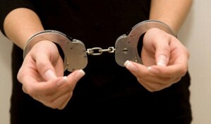 Procesan a dominicana en Miami por reingreso ilegal a Estados Unidos luego de ser deportada en 2023