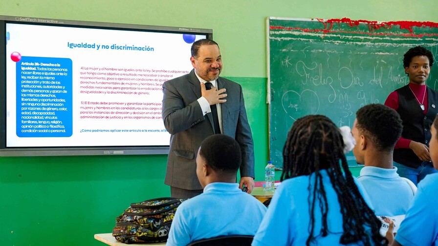 La igualdad no es discurso: es práctica cotidiana (Clase 21) La igualdad no es discurso: es práctica cotidiana (Clase 21)