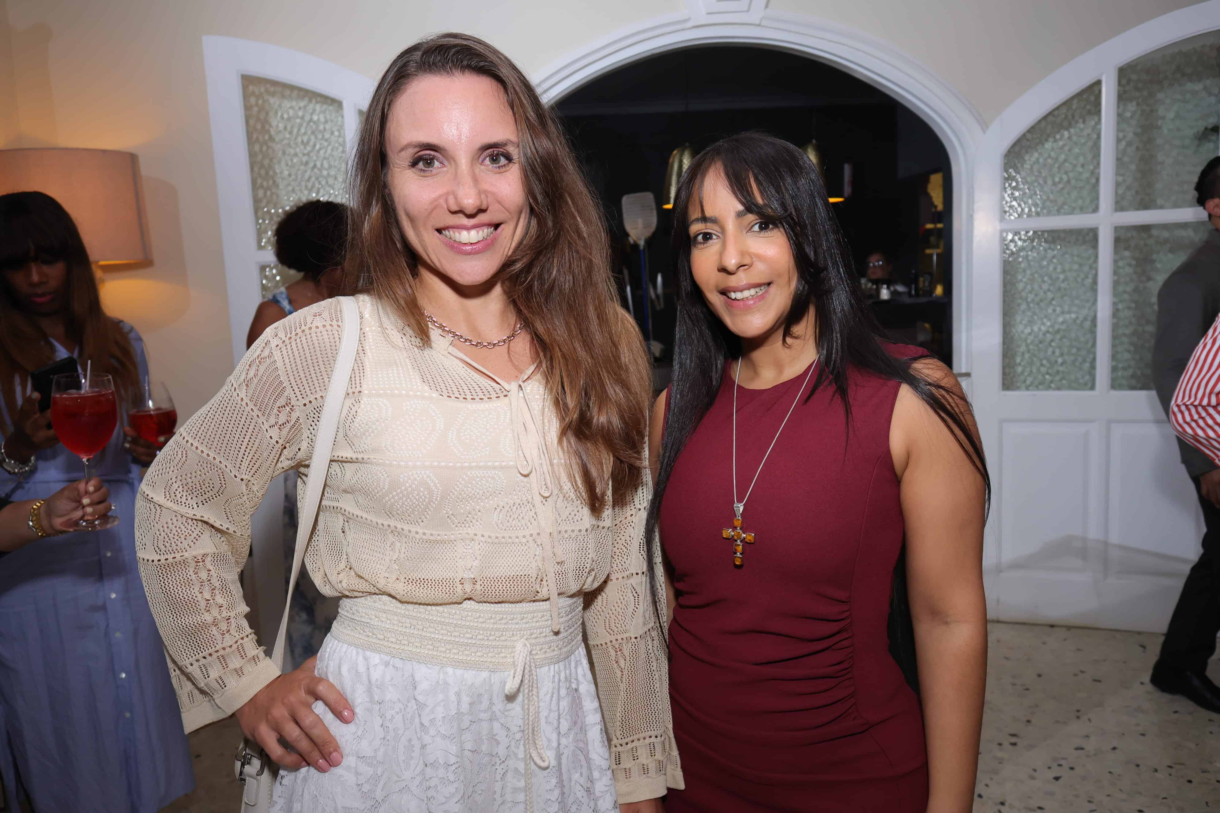 Aurora Reparato y  Maria Jiménez.