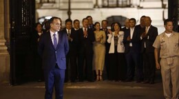 Jer&iacute; abandona el Palacio de Gobierno de Lima tras ser censurado por el Congreso de Per&uacute;