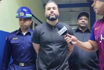 Arrestan a m&eacute;dico acusado de violar a paciente en Las Gu&aacute;ranas; ten&iacute;a tres denuncias previas