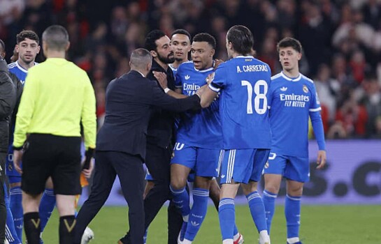 Baila Vin&iacute;cius y por favor nunca pares, escribe Mbapp&eacute; en las redes sociales