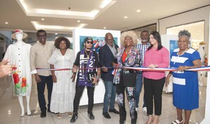 La artista Daysi Campusano presenta su exposici&oacute;n: Huellas de lo Nuestro