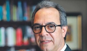 Visor Libros publica la obra po&eacute;tica de Jos&eacute; M&aacute;rmol en un nuevo volumen