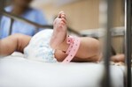 Cerca de 2,000 ni&ntilde;os nacidos cada a&ntilde;o en RD son hijos de padres estadounidenses
