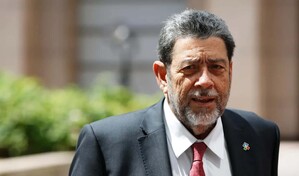 Veterano l&iacute;der caribe&ntilde;o califica de barbarie la acci&oacute;n militar de EE. UU. en el Caribe