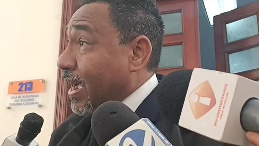 Defensa de imputado en caso Jean Alain acusa al MP de mentir sobre t&aacute;cticas dilatorias