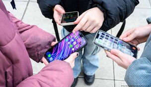 Nueva York restringir&aacute; funciones adictivas de redes sociales para menores de 18 a&ntilde;os