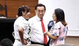 El octogenario izquierdista Jos&eacute; Mar&iacute;a Balc&aacute;zar es el nuevo presidente interino de Per&uacute;