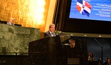 Expresidente Leonel Fern&aacute;ndez participa como orador principal en el Montessori Model UN en la ONU