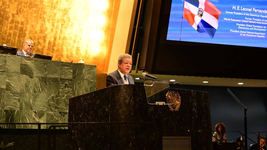 Expresidente Leonel Fern&aacute;ndez participa como orador principal en el Montessori Model UN en la ONU