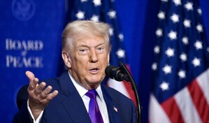 Trump ordena liberar archivos gubernamentales sobre Ovnis y vida extraterrestre