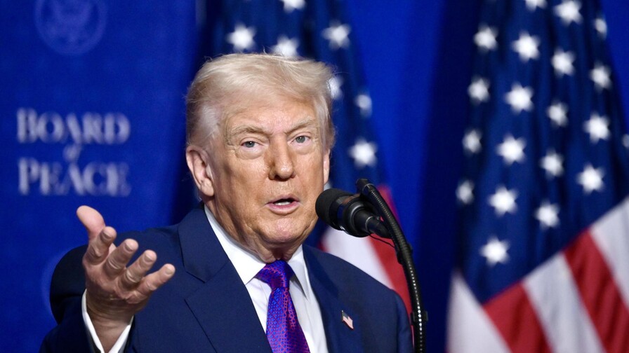 Trump dice que el arresto del expr&iacute;ncipe Andr&eacute;s es muy malo para la familia real