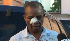 Maestro denuncia que fue atacado con sillas y piedras por dos estudiantes en Liceo Juan Pablo Duarte