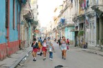 Cuba pierde el 15 % de su PIB y más del 20 % de su población en cinco años Cuba pierde el 15 % de su PIB y más del 20 % de su población en cinco años