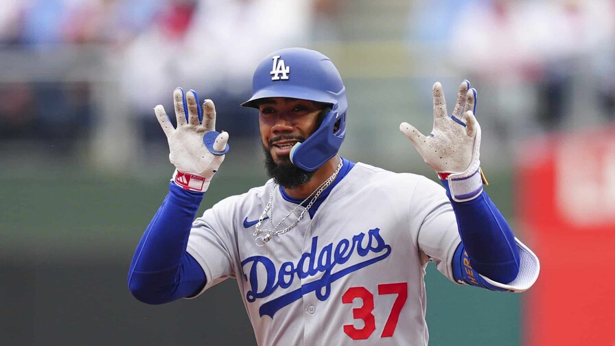 Teoscar Hernández impulsa seis carreras y el bullpen de la Dodgers extiende la racha Teoscar Hernández impulsa seis carreras y el bullpen de la Dodgers extiende la racha