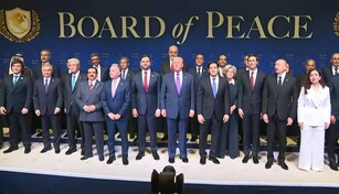 Trump presenta su Junta de Paz con una contribuci&oacute;n de EE. UU. de 10,000 millones de d&oacute;lares