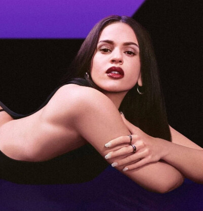 Rosal&iacute;a protagoniza la nueva campa&ntilde;a de perfume de Calvin Klein