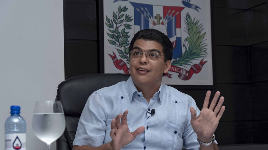 Más de 700 soluciones en un mes y 48 nuevos pozos fortalecerán suministro en el Gran Santo Domingo Más de 700 soluciones en un mes y 48 nuevos pozos fortalecerán suministro en el Gran Santo Domingo
