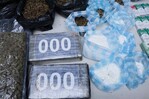 Polic&iacute;a Nacional ocupa coca&iacute;na, crack, marihuana y balanzas en intervenci&oacute;n policial en Capotillo