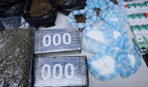 Polic&iacute;a Nacional ocupa coca&iacute;na, crack, marihuana y balanzas en intervenci&oacute;n policial en Capotillo