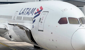 Un avi&oacute;n de Latam aborta despegue en Bogot&aacute; para evitar choque con un helic&oacute;ptero militar
