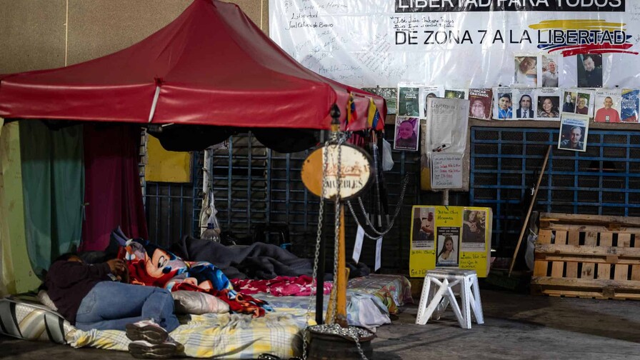 Venezuela concreta este sábado 80 excarcelaciones a través de amnistía, dice el jefe del Parlamento Venezuela concreta este sábado 80 excarcelaciones a través de amnistía, dice el jefe del Parlamento