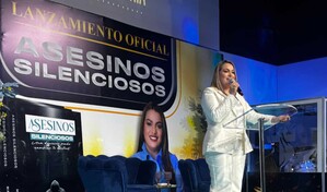 La pastora Marinelis Espinal lanza su libro Asesinos  silenciosos en un emotivo evento