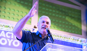 Gonzalo Castillo vuelve al ruedo pol&iacute;tico como aspirante presidencial por el PLD