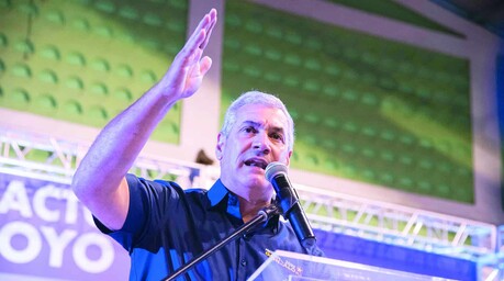 Gonzalo Castillo vuelve al ruedo pol&iacute;tico como aspirante presidencial por el PLD