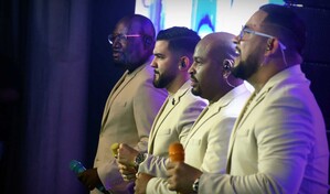 El Grupo Niche rinde homenaje a Willie Col&oacute;n en su concierto en Rep&uacute;blica Dominicana