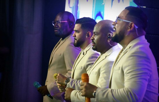 El Grupo Niche rinde homenaje a Willie Col&oacute;n en su concierto en Rep&uacute;blica Dominicana