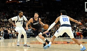 Los Suns doblegan a los Magic en dos pr&oacute;rrogas
