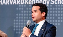 Omar Fern&aacute;ndez expone en Harvard su visi&oacute;n para impulsar la productividad en RD