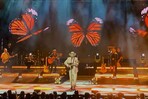 Santiago Cruz conquista el Teatro Nacional con su gira "Quince de Caminos"