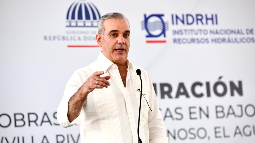 Abinader inaugura muro de gaviones, nueva carretera y adecuaci&oacute;n del r&iacute;o Yuna en la provincia Duarte