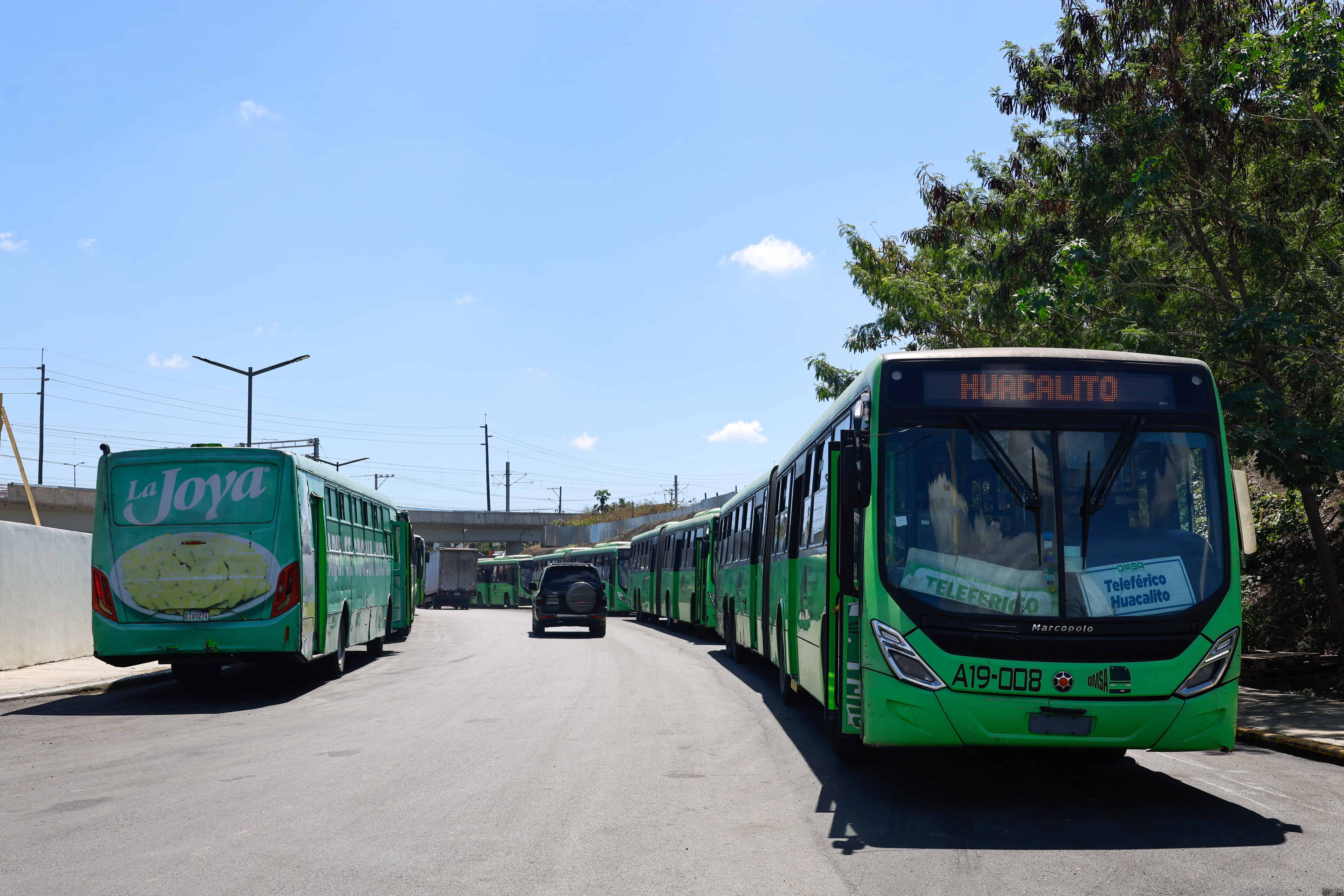 Autobuses de la Omsa ofrecen en la actualidad el servicio de transporte que luego desaparecer&aacute; cuando entre en funcionamiento total la l&iacute;nea 2-C.