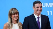 Justicia espa&ntilde;ola anula decisi&oacute;n de juzgar a esposa de Pedro S&aacute;nchez pero la investigaci&oacute;n contin&uacute;a