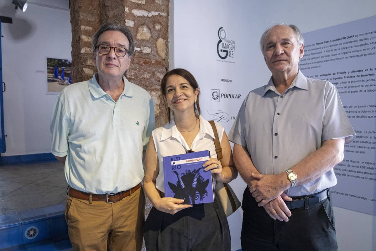 Carlos Acero, Leslie Mota y Alfonso Casasnovas.