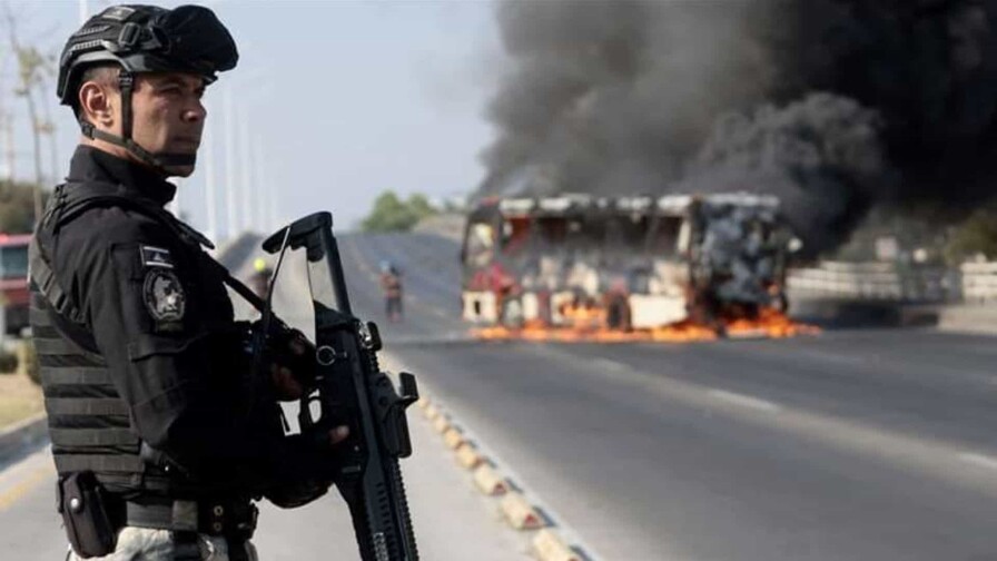 M&eacute;xico despliega 10.000 militares tras ola de violencia por muerte de capo narco