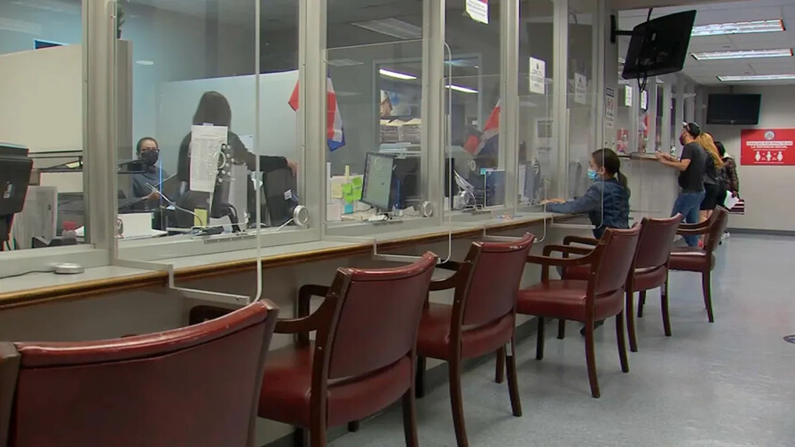 Consulado dominicano en Nueva York anuncia cierre de oficinas por tormenta de nieve