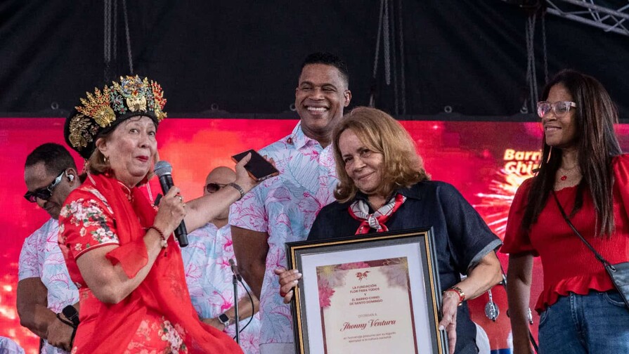 Barrio Chino rinde homenaje a Johnny Ventura en la celebraci&oacute;n del A&ntilde;o Nuevo Chino 2026